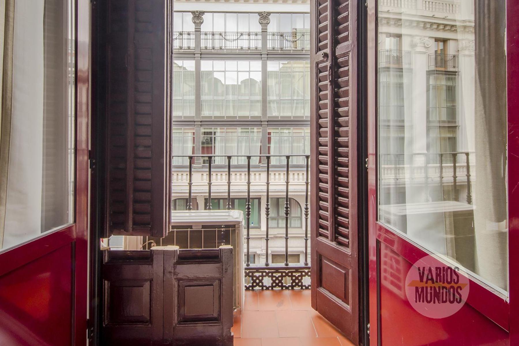 Comodo Y Centrico Loft En Calle Carretas - Madrid Centro Ngoại thất bức ảnh